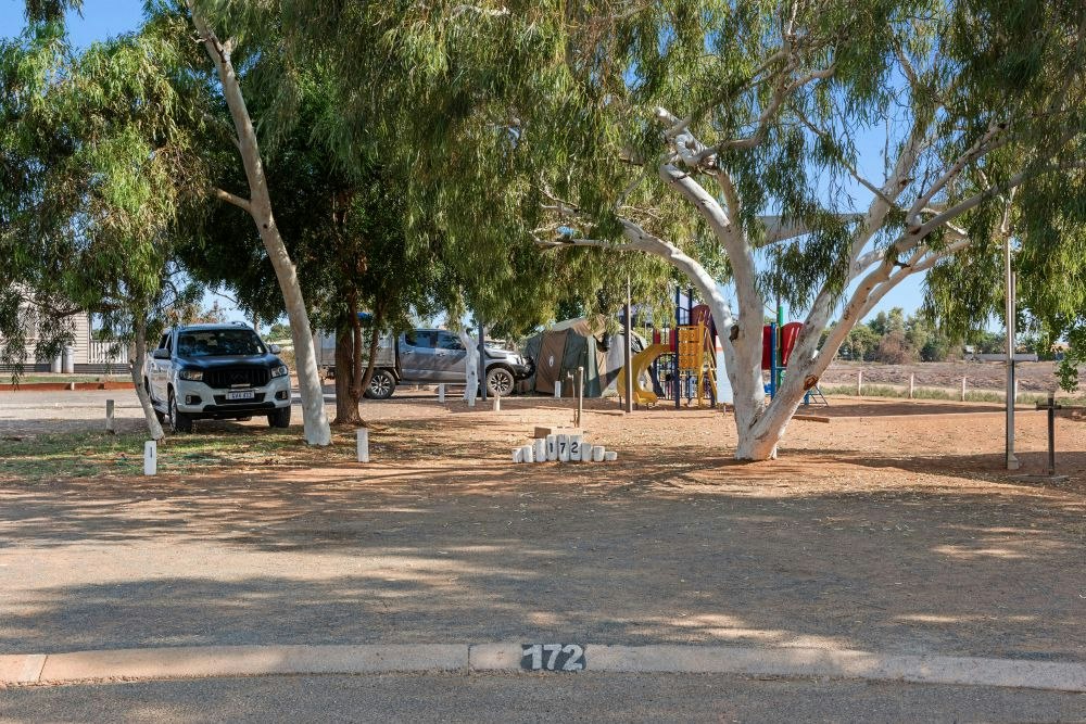 Powered Site - Camper Trailer - 30ft | Discovery Parks - Port Hedland ...