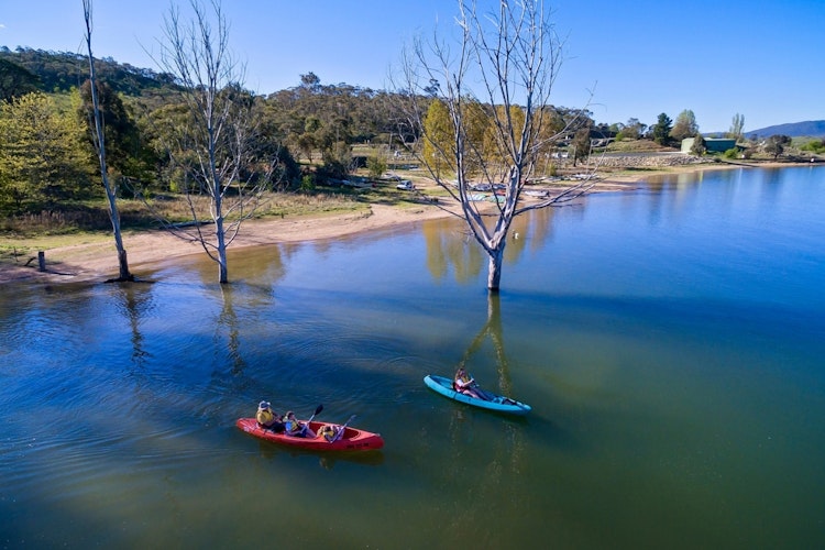 Plan your perfect river or lake holiday with G'day Parks