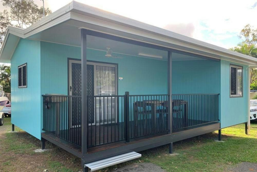 Standard 2 Bedroom Cabin - Sleeps 6 | Discovery Parks - Lake Tinaroo ...
