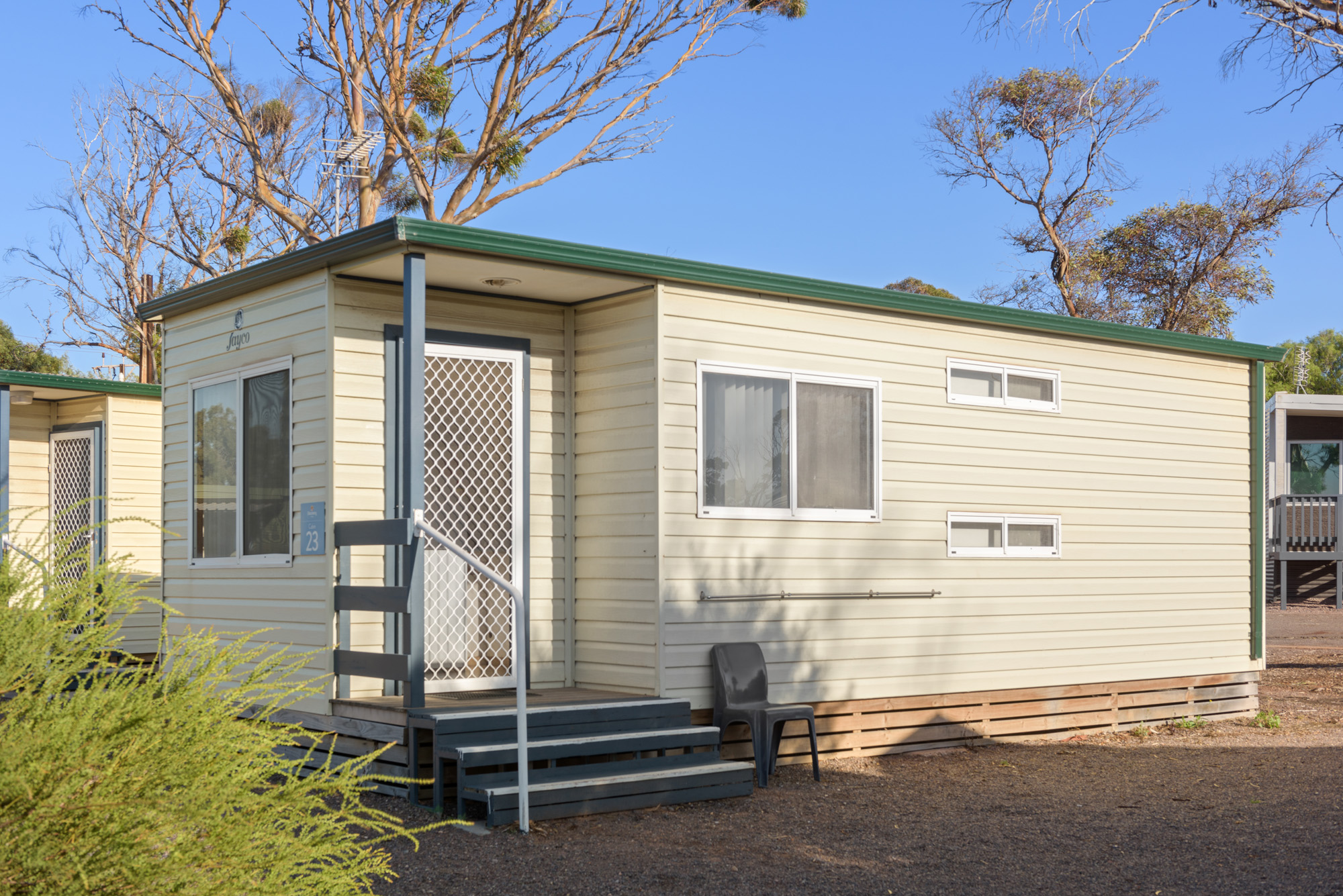 Standard 1 Bedroom Cabin | Discovery Parks - Whyalla Foreshore Caravan ...