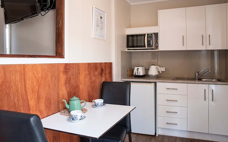 The Coach Inn - Sleeps 2