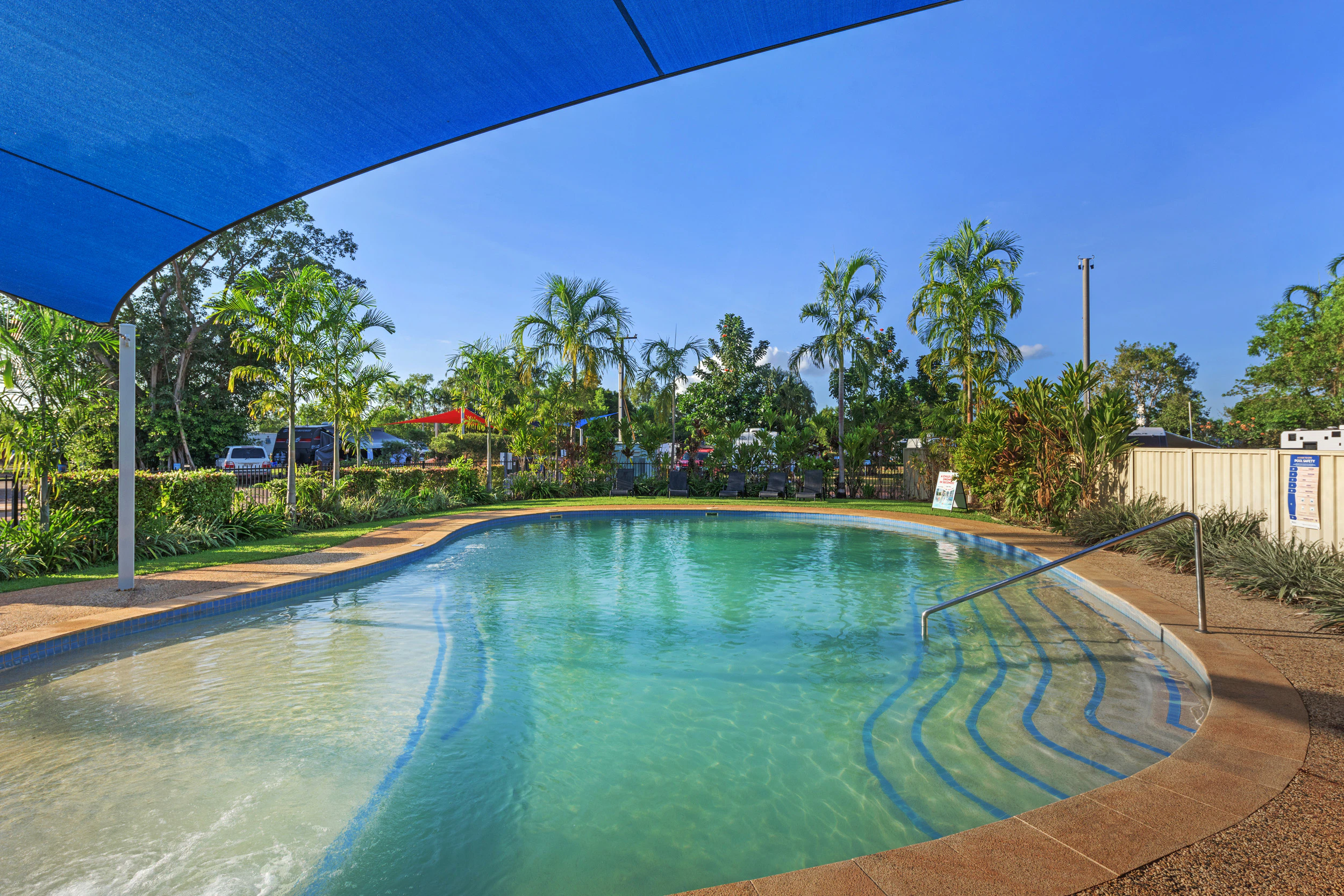 Alice Rim Pool Stay Longer and Save