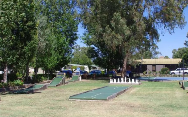Gold Nugget Tourist Park