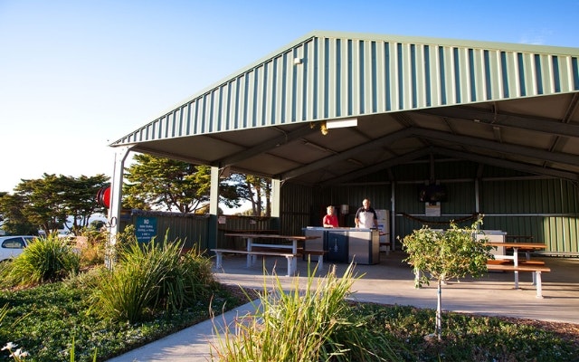 bbq and outdoor camp kitchen