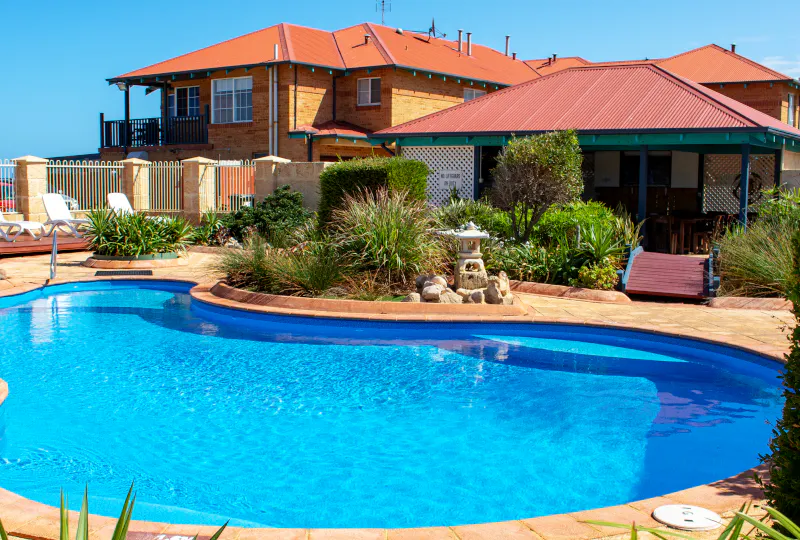 Seaspray Beach Holiday Park - 1